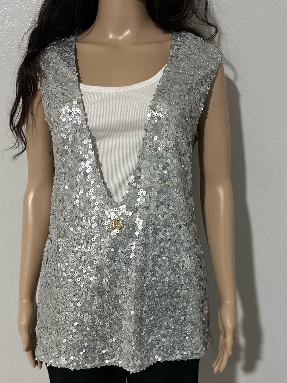Dolce & Gabbana Silver Sequin Deep V Camisole - Picture 6 of 11